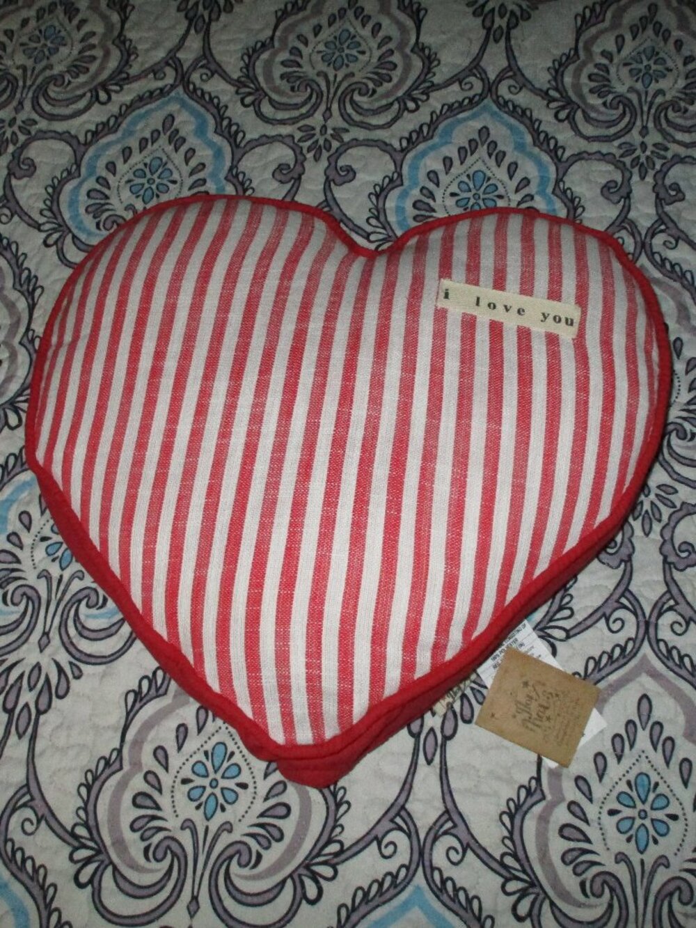 Glory Haus Heart Pillow - Handmade Heart-Shaped Linen Hug Pillow, I Love You